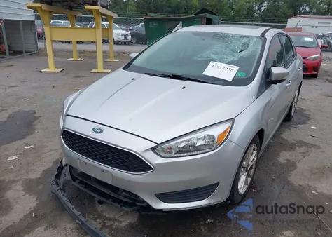 2015 Ford Focus Se z USA, uszkodzony, nr VIN 1FADP3F24FL250846